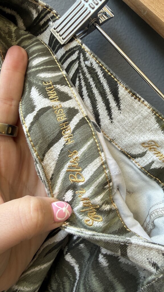 Safari Bliss High Rise Ankle Jeans