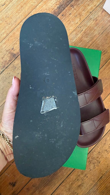 Molded Footbed Slides