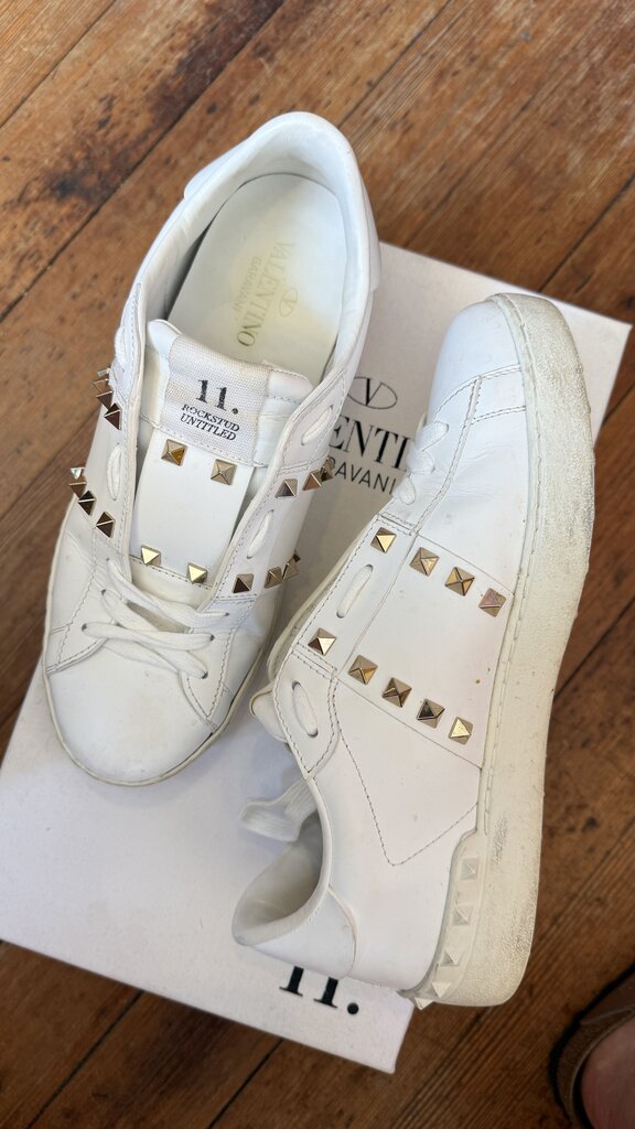 Rockstud Sneakers