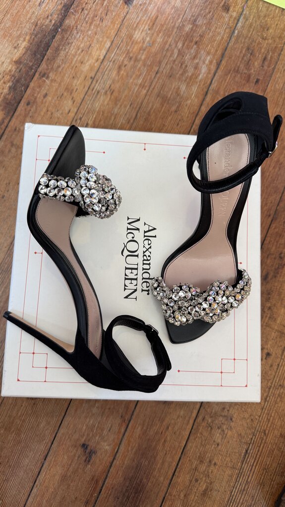 Gem Bow Heels