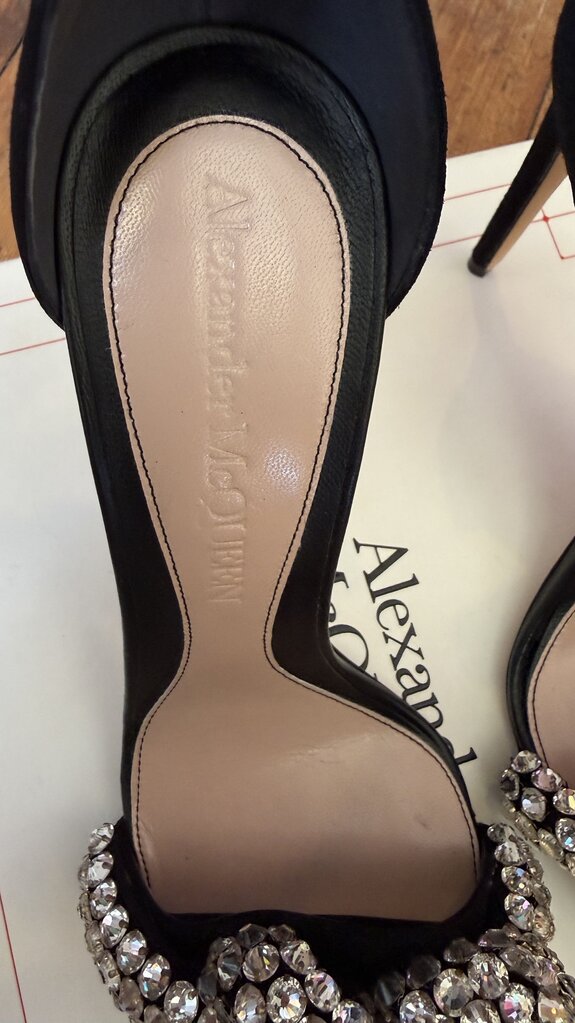 Gem Bow Heels