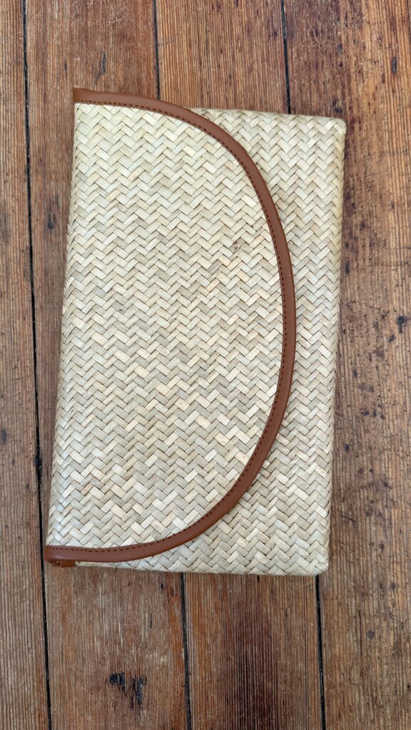 Jute Raffia Envelope Clutch
