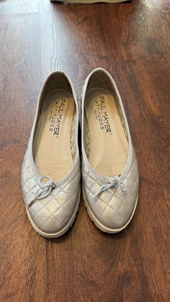 Quilted Silver Flats