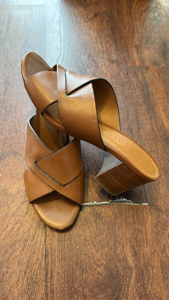 Criss Cross Block Heel Slides