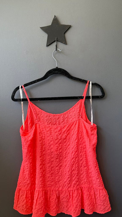 Ruffle Hem Crinkle Tank