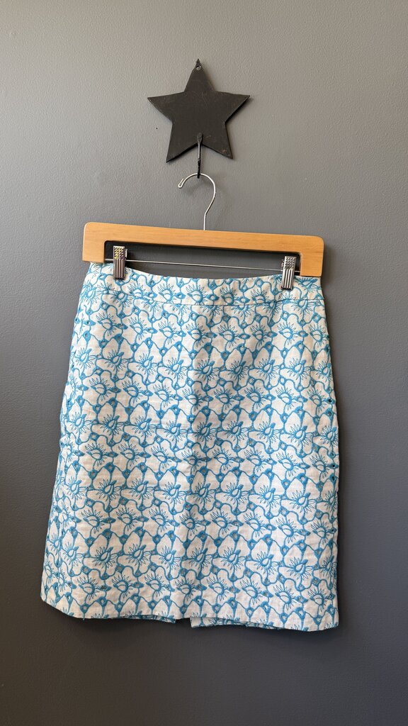 Petite Eyelet Lace Pencil Skirt
