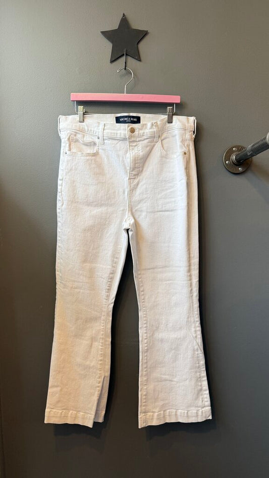 Carson Ankle Flare White Jeans