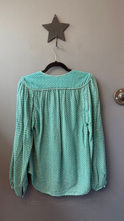 Sequin Stitch Eyelet Trim Bouse