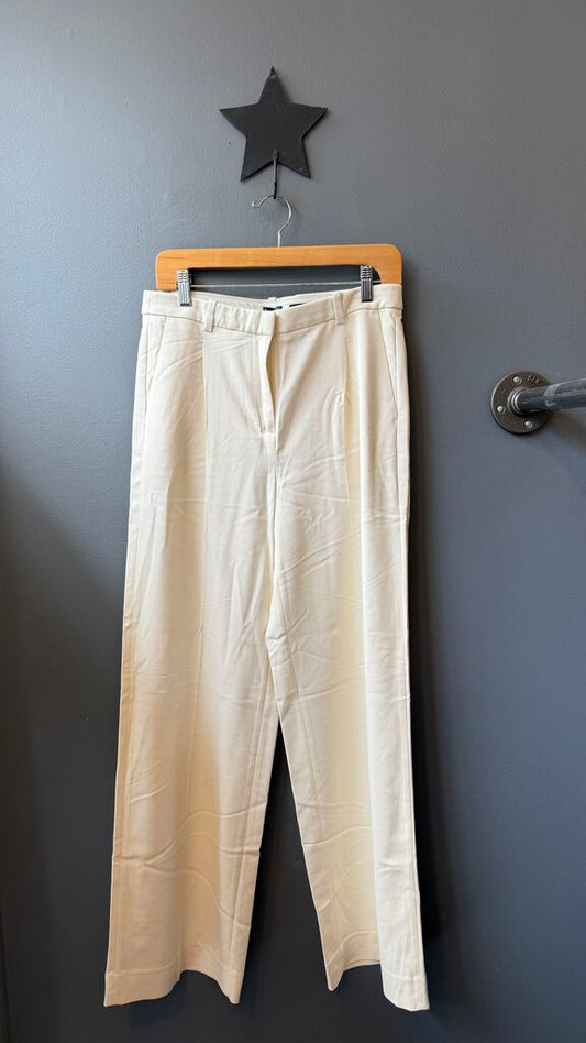 Essential Wide Leg Pants