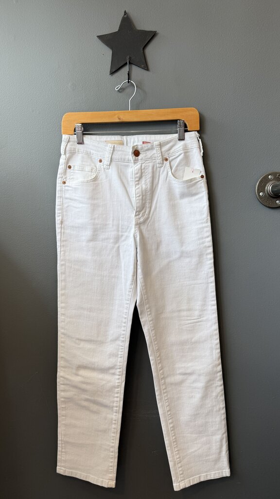 The Vintage Straight White Jeans