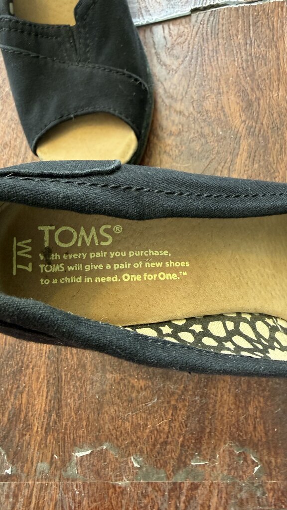 Canvas Wedges