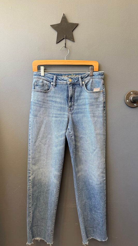 High Rise Crop Straight Jeans