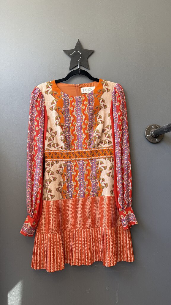Longsleeve Pleated Dress