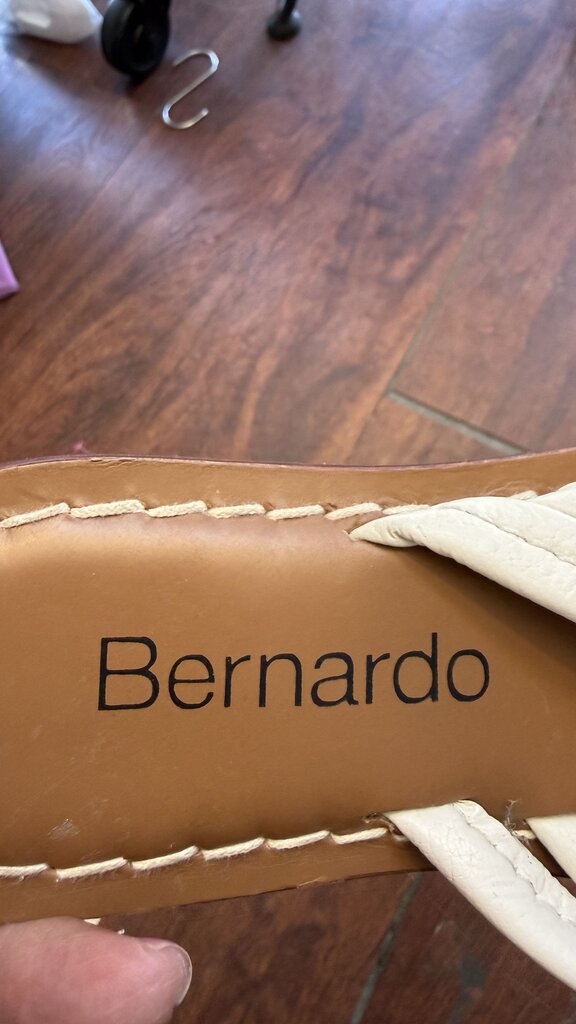 Leather Flip Flop Sandals