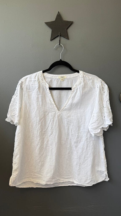 Linen Cotton Lace Sleeve Top