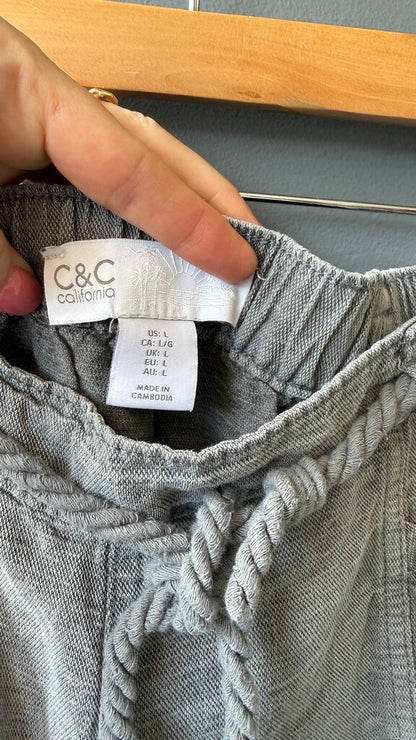 Linen Blend Drawstring Shorts