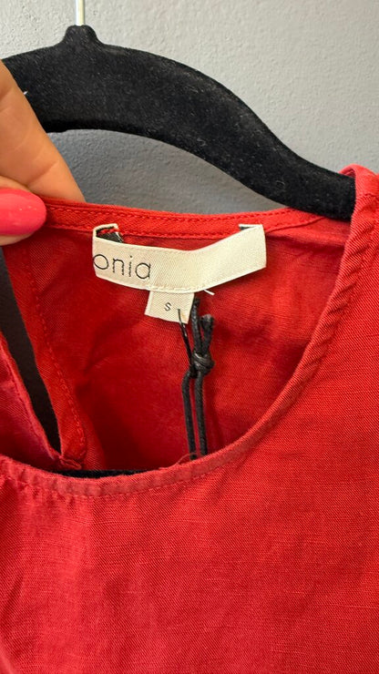 Shell Hem Crop Top