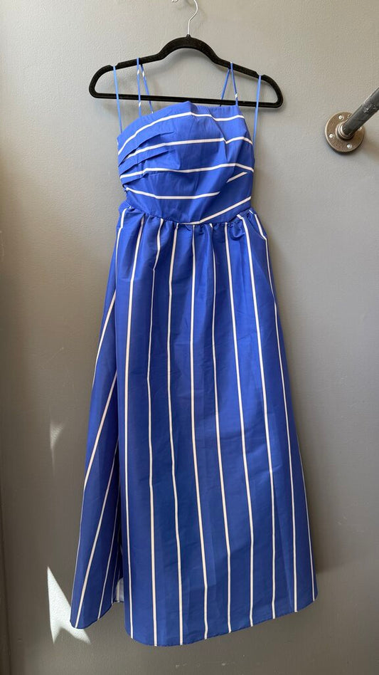 Full Skirt Tie Back Midi Dress