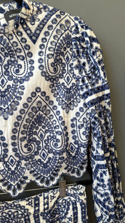 Eyelet Lace Crop Lonsleeve Top + High Rise Shorts