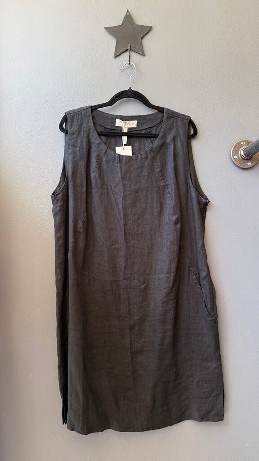 Linen Sleeveless Shift Dress