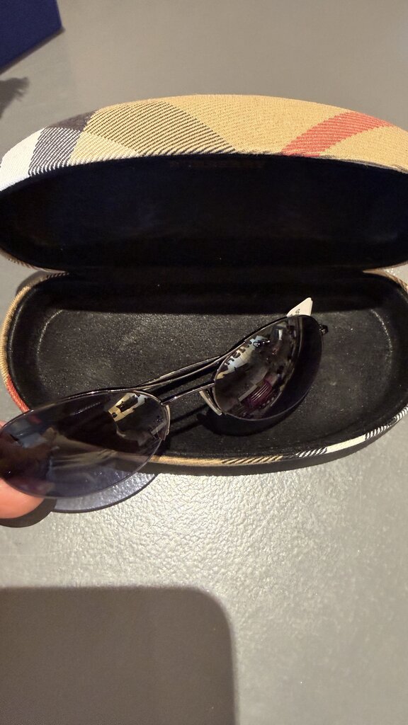 Vintage Tiny Oval Wire Sunglasses
