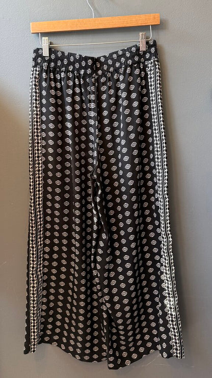 Wide Leg Print Pants