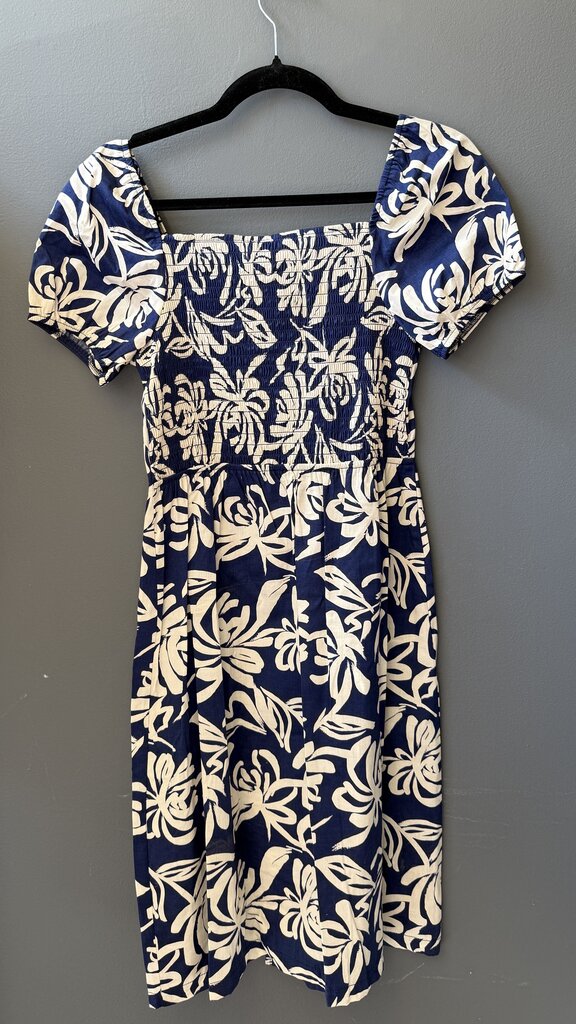 Puff Sleeve Square Neck Dress