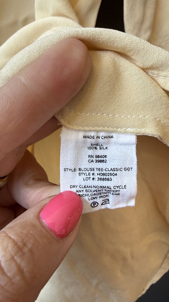 Silk Keyhole Sleeveless Blouse