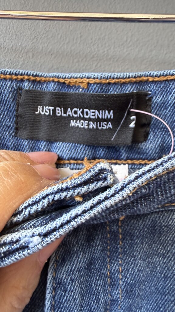Wide Leg HR Jeans