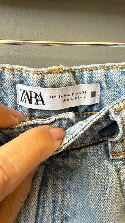 Wide Leg HR Jeans