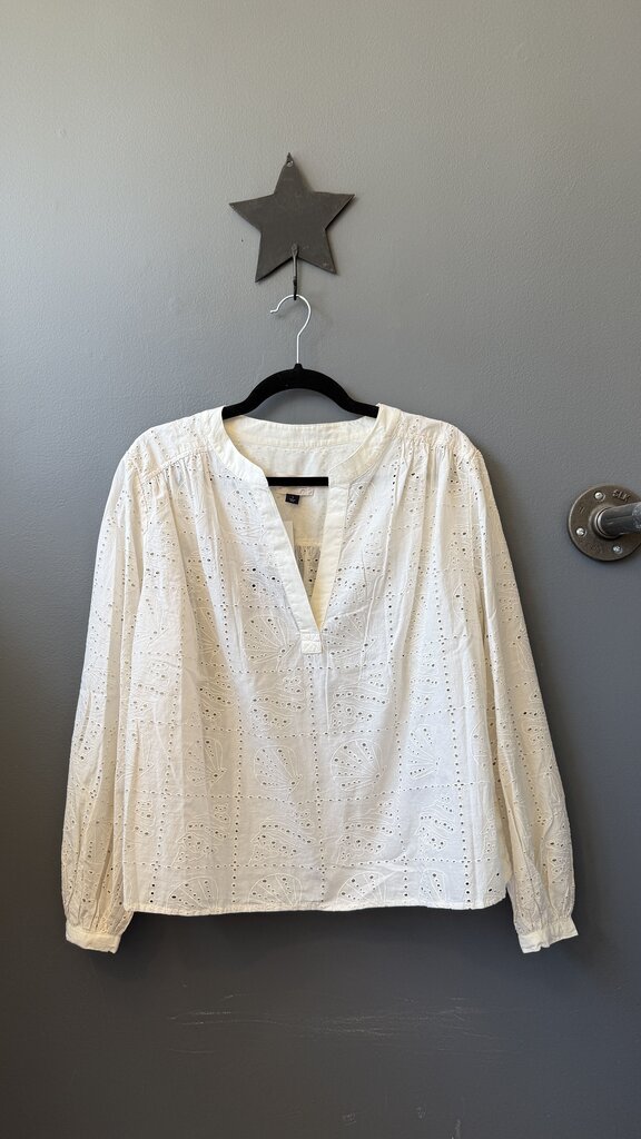 Shell Eyelet Popover Blouse