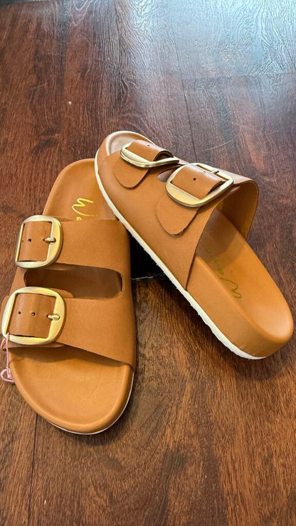 Leather Buckle Sandals