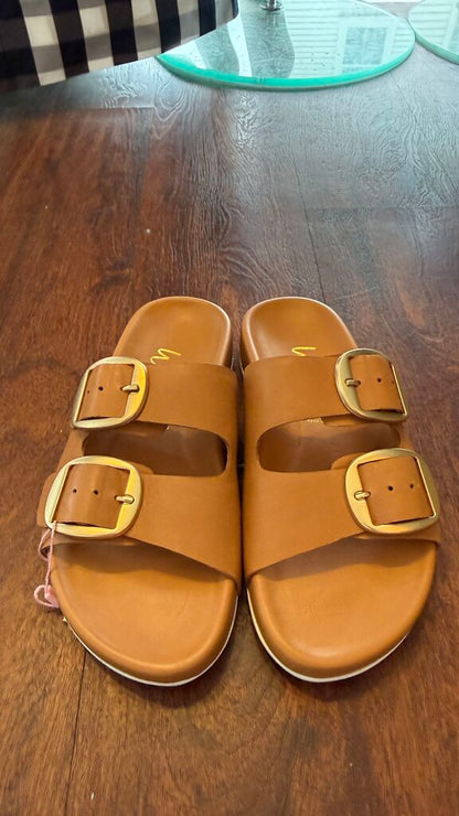 Leather Buckle Sandals