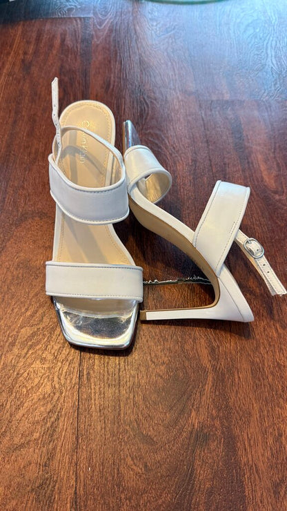 Square Toe Strappy Heeled Sandals