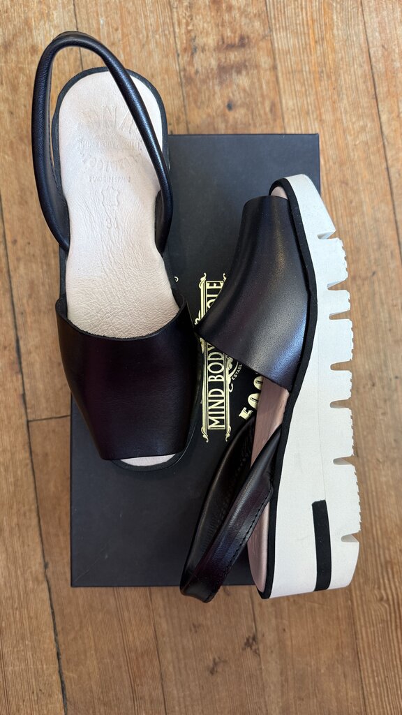 Morgan Slingback Wedges