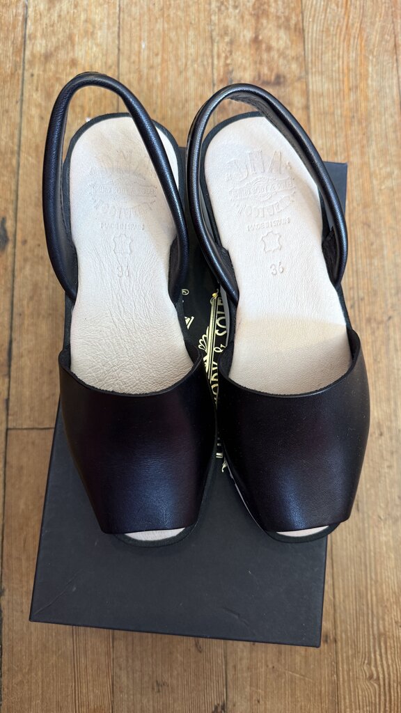 Morgan Slingback Wedges