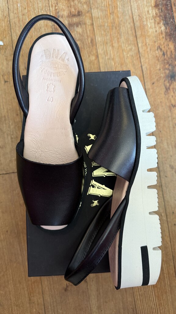 Morgan Slingback Wedges