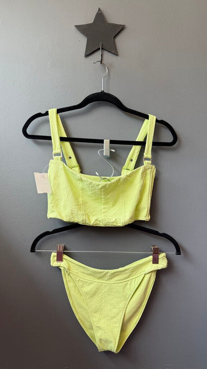 Set Crinkle Key Lime Buckle Bikini