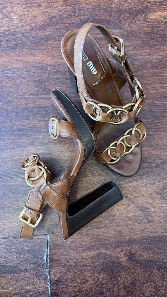 Ring Detail Stacked Heel Sandals