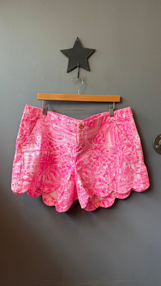 Buttercup Scallop Shorts