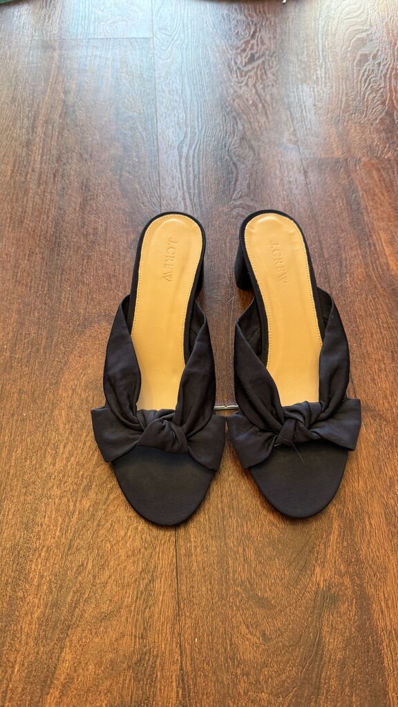 Knot Block Heel Mule Sandals