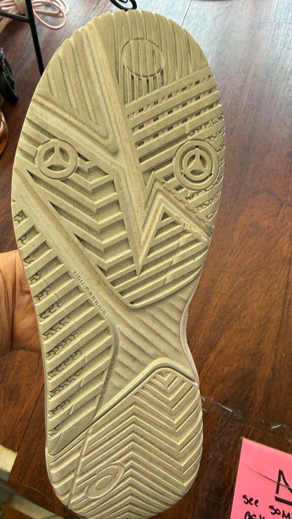 Dynawall Tennis Sneakers