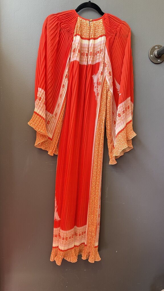 Pleated Longsleeve Maxi Dress