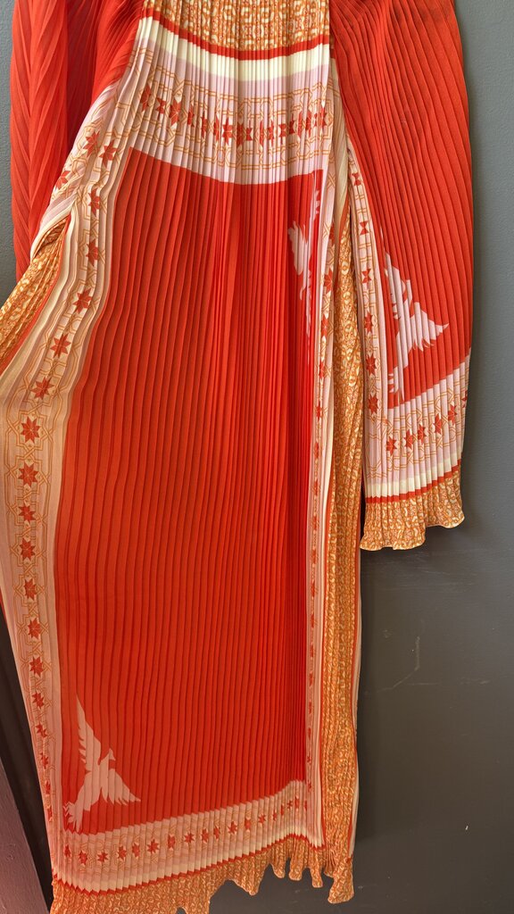 Pleated Longsleeve Maxi Dress