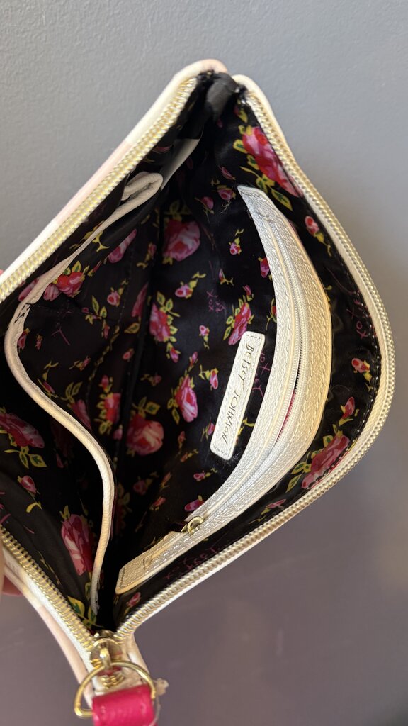 Betsey's Lemonade Clutch