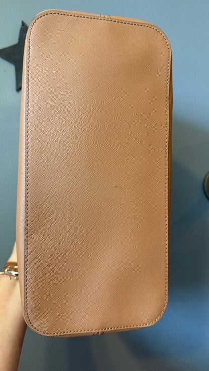 Saffiano Large Zipper Tote Bag