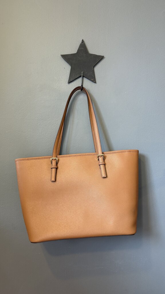 Saffiano Large Zipper Tote Bag
