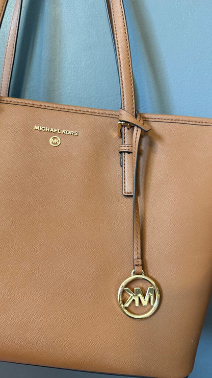 Saffiano Large Zipper Tote Bag