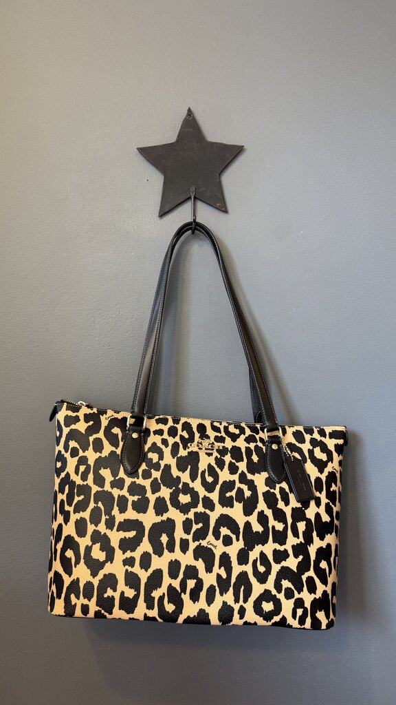 Leopard Gillroy Zipper Tote