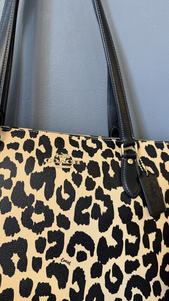 Leopard Gillroy Zipper Tote